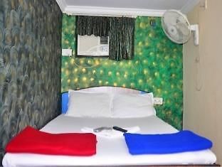 Right Choice Budget Hotel Mumbai Exterior photo